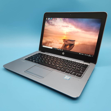 Útra kész HP EliteBook 820 G3 i5-6300u/8/256SSD/12,5”/FHD