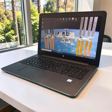 HP ZBook 15 G3 Intel Core i7-6820HQ 32GB DDR4 512GB SSD 15,6 colos workstation laptop