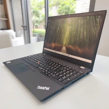 Lenovo ThinkPad T15 i5-10310U 16GB 256GB SSD Full HD 15,6 hüvelykes laptop