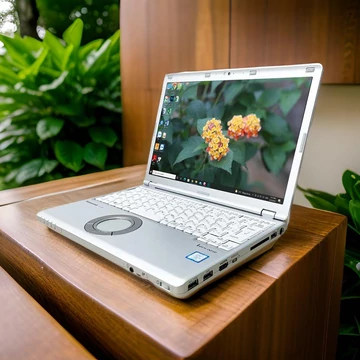 Panasonic CF-SZ6 Intel Core i7-7500U/8GB DDR4/256/FHD 