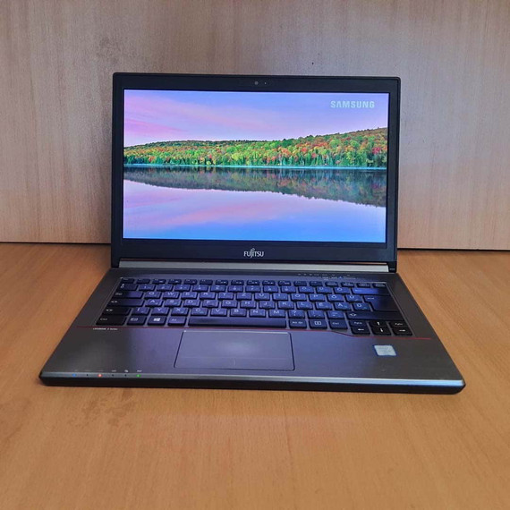 Ultrabook Fujitsu Lifebook E746 i7-6500u/8GB DDR4/256SSD/14”/FHD Laptop Ultrabook Fujitsu Lifebook E746 i7-6500u/8GB DDR4/256SSD/14”/FHD Laptop