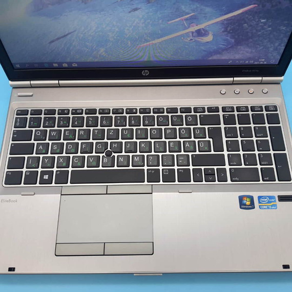 Leértékelve aksi 0 perc Strapabíró HP EliteBook 8570P i5-3320M/4GB/256SSD/DVD-RW/15,6" Laptop