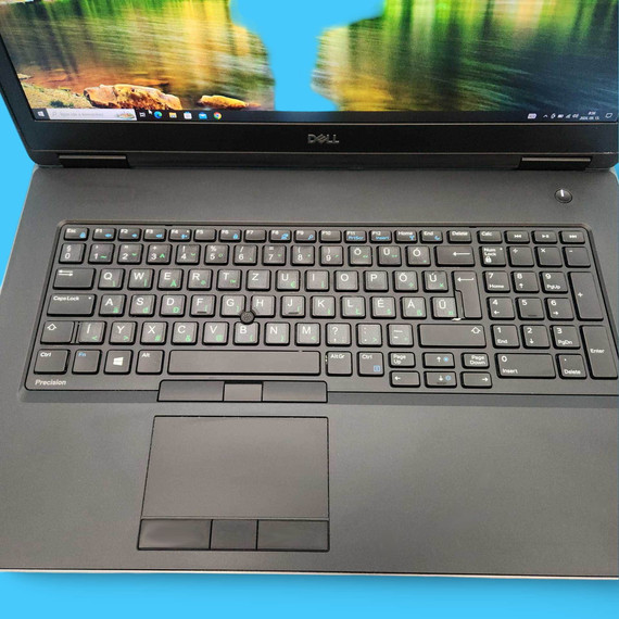 Mérnöki Erőmű DELL Precision 7730 i7-8750H/32GB/256SSD/AMD WX 7100 8GB/17,3" Mérnöki Erőmű DELL Precision 7730 i7-8750H/32GB/256SSD/AMD WX 7100 8GB/17,3"