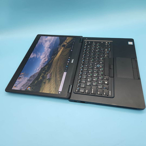 Mindennapi munkához DELL Latitude E5480 i5-7300U/16GB DDR4/256GB SSD/FHD/14 Laptop