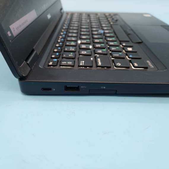 Mindennapi munkához DELL Latitude E5480 i5-7300U/16GB DDR4/256GB SSD/FHD/14 Laptop