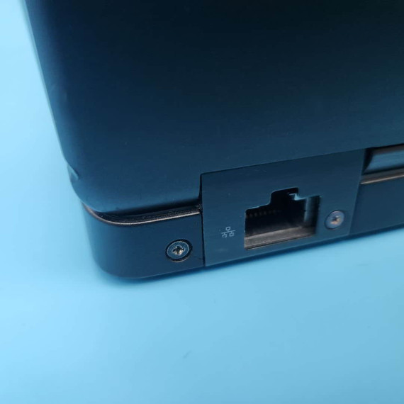 Mindennapi munkához DELL Latitude E5480 i5-7300U/16GB DDR4/256GB SSD/FHD/14 Laptop