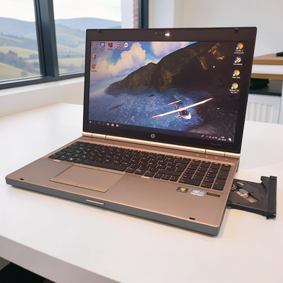 Leértékelve aksi 0 perc Strapabíró HP EliteBook 8570P i5-3320M/4GB/256SSD/DVD-RW/15,6" Laptop