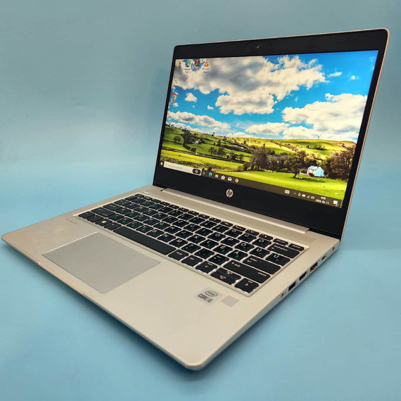 Úton is veled HP ProBook 430 G7 i5-10210u/16GB/256SSD/13,3/FHD Laptop