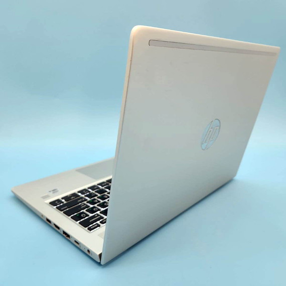 Úton is veled HP ProBook 430 G7 i5-10210u/16GB/256SSD/13,3/FHD Laptop