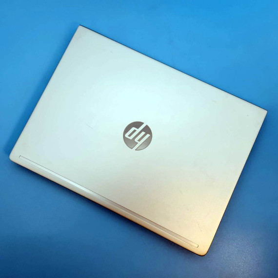 Úton is veled HP ProBook 430 G7 i5-10210u/16GB/256SSD/13,3/FHD Laptop