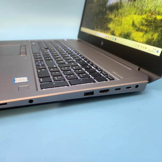 Erő és Elegancia HP ZBook 15 G5 i7-8850H/32GB/512NVME/P2000 4GB/15,6" Workstation Laptop