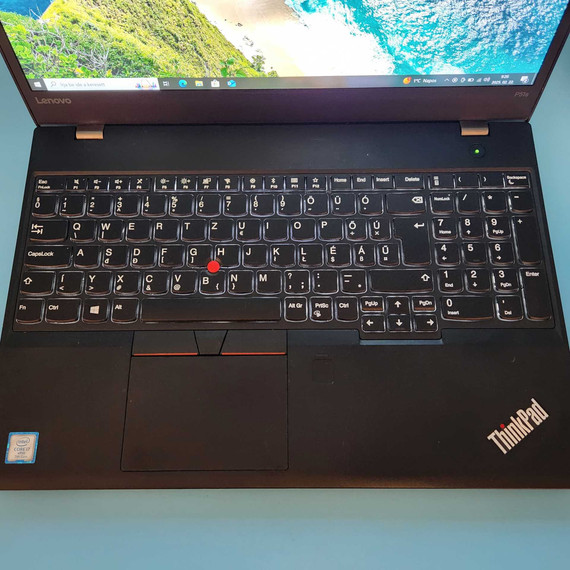 Workstation Lenovo ThinkPad P51S i7-7600u/32/2TB/Quadro M520 2GB/4K/15,6" Workstation Lenovo ThinkPad P51S i7-7600u/32/2TB/Quadro M520 2GB/4K/15,6"