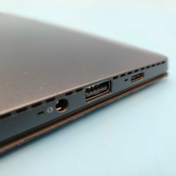 2 az 1-ben Érintőképernyős Lenovo Yoga MIX 520-12IKB i5-8250U/8GB/256GB SSD/FHD/12.2" Tablet laptop 2 az 1-ben Érintőképernyős Lenovo Yoga MIX 520-12IKB i5-8250U/8GB/256GB SSD/FHD/12.2" Tablet laptop