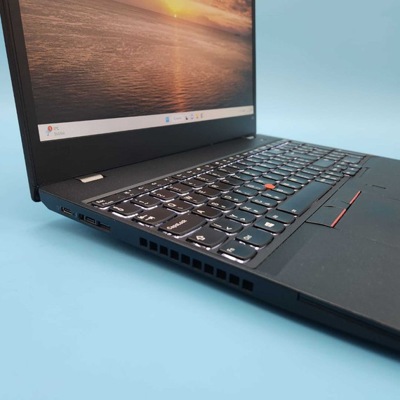 Nagy Kijelzős Lenovo ThinkPad T580 Intel Core i7-8650U/32GB/512SSD/15,6"/FHD Laptop