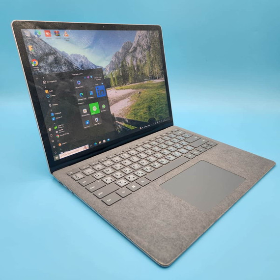 Prémium kategóriás Microsoft Surface 2 I5-8350U/8GB DDR4/128 NVME SSD/2K/13.5" Touch