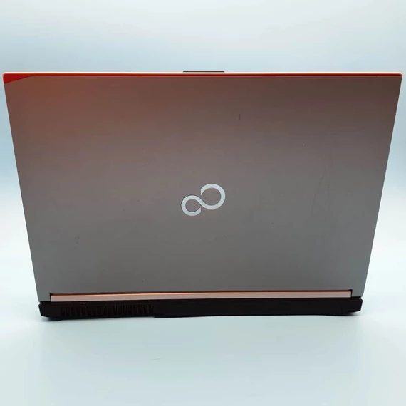Fujitsu Celsius H760 i7 (16/512) | NVIDIA M2000M VGA | NaniPC