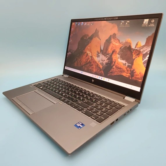 HP ZBook Fury G8 i9-11世代 64GB RTX A4000 HP ZBook Fury 15.6inch G8 製品詳細・スペック - HP