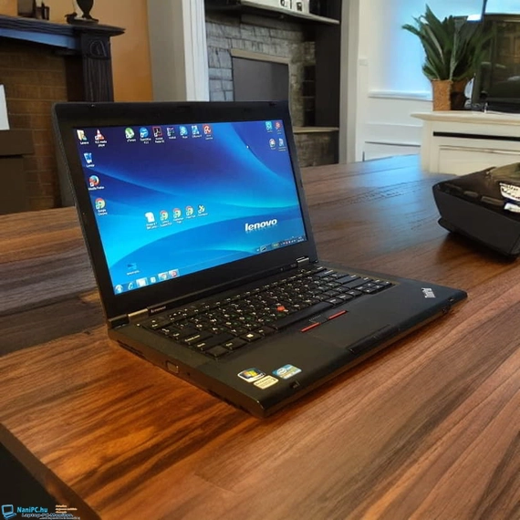 A Strapabíró Lenovo ThinkPad T430 i5-3320M/8/128SSD/14" Laptop